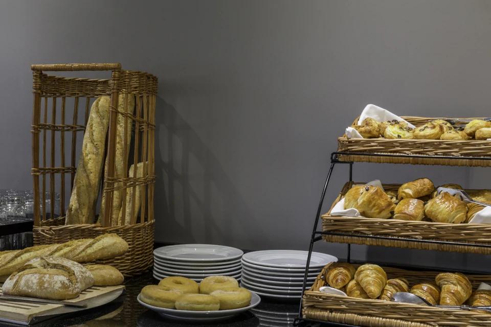 Hotel Inn Design Paris Saint Quentin 蒙蒂尼勒布勒托讷 外观 照片