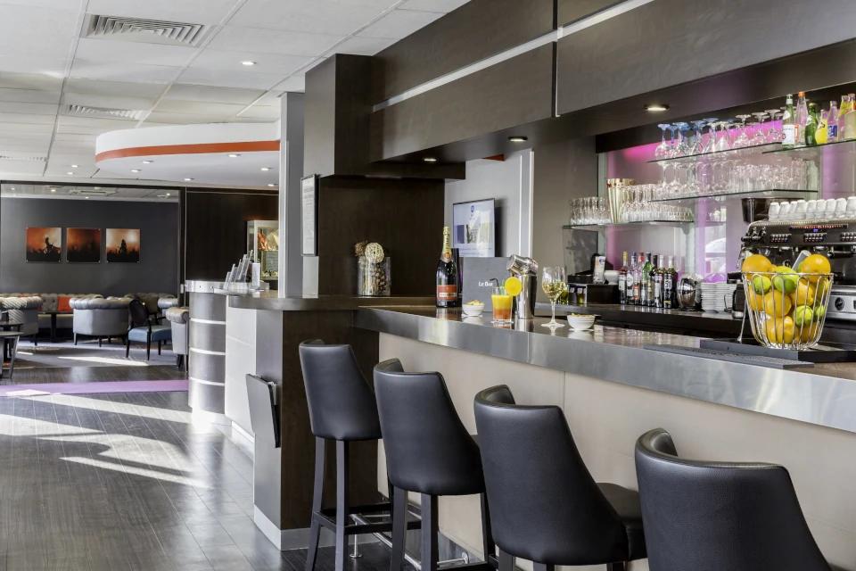 Hotel Inn Design Paris Saint Quentin 蒙蒂尼勒布勒托讷 外观 照片